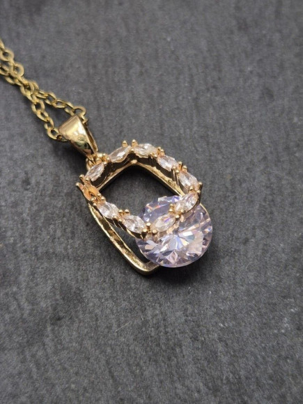 Колье медицинская сталь с напылением золотом J10826CJJ Колье медицинская сталь с напылением золотом J10826CJJ