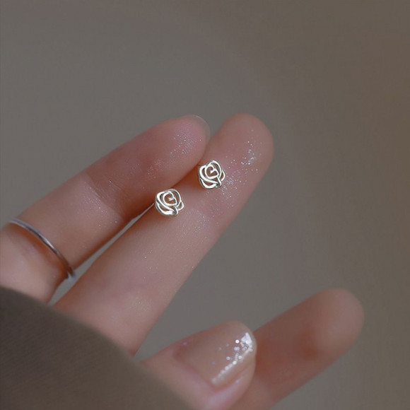 Серьги-гвоздики роза медь напыление платиной 1J12411CJJ