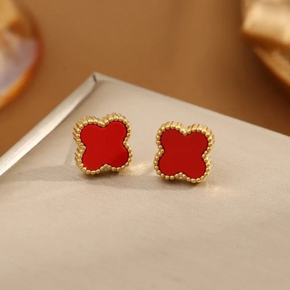 Серьги-пусеты Клевер красные 1J10240(CJJ)