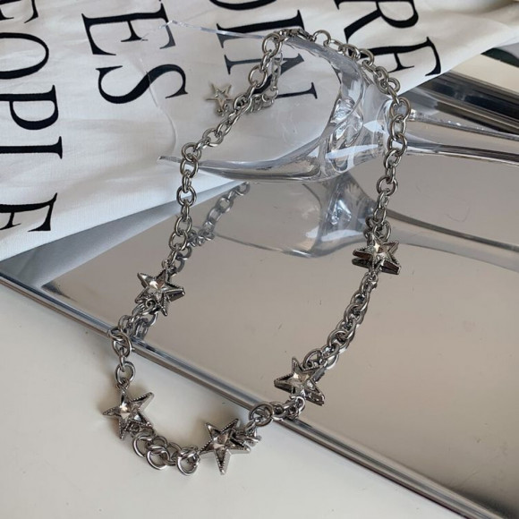 Стальное колье с подвесками в форме звезд по всей окружности J11443CJJ Стальное колье с подвесками в форме звезд по всей окружности J11443CJJ