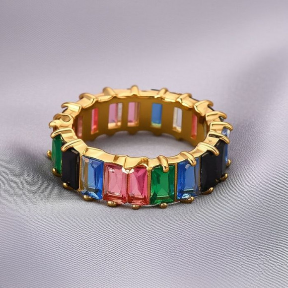 Кольцо дорожка с разноцветными кристаллами огранки багет P70478MSK