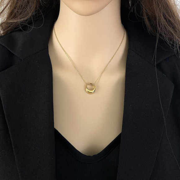 Стальная цепочка с напылением золотом и овальным кулоном J10082CJJ