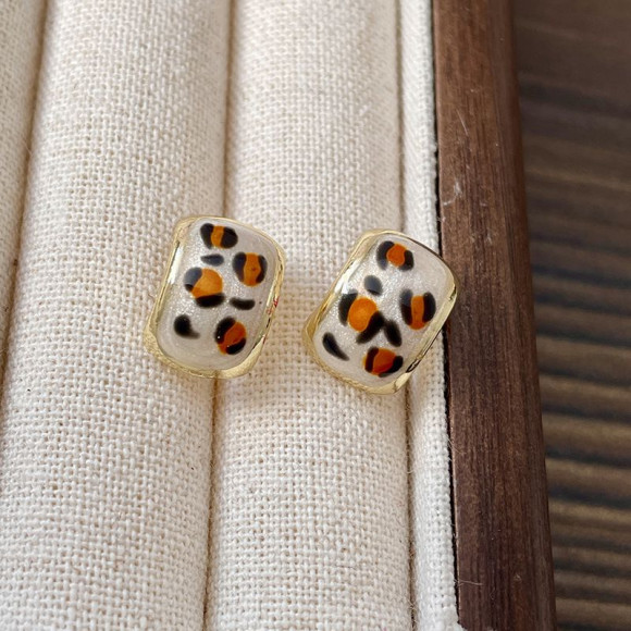 Серьги гвоздики ювелирный сплав серебряная игла 1J12190CJJ Серьги гвоздики ювелирный сплав серебряная игла 1J12190CJJ