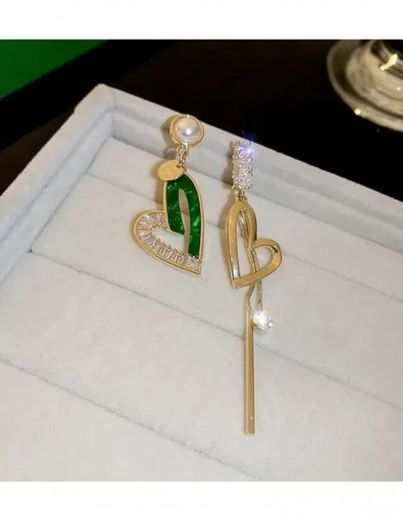 Серьги ювелирный сплав сердце с зеленой вставкой J10033CJJ