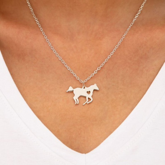 Цепочка кулон лошадь титановая сталь напыление золотом 1J12433CJJ Цепочка кулон лошадь титановая сталь напыление золотом 1J12433CJJ