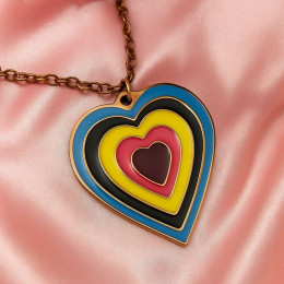 Яркая цепочка с подвеской в виде радужного сердца J10907CJJ
