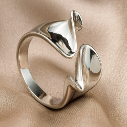 Разомкнутое кольцо абстрактной формы с зеркальным блеском 1J12466CJJ Разомкнутое кольцо абстрактной формы с зеркальным блеском 1J12466CJJ