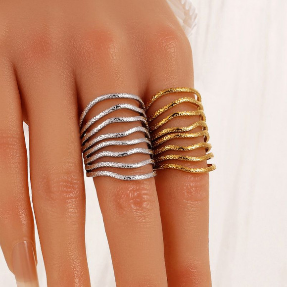 Многослойное фактурное кольцо из серебристой стали 1J12261CJJ Многослойное фактурное кольцо из серебристой стали 1J12261CJJ