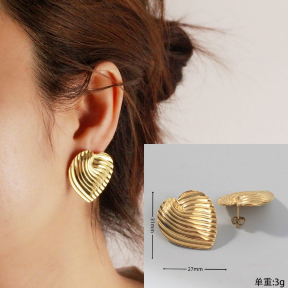 Серьги сердце медицинская сталь напыление золотом 1J12489CJJ Серьги сердце медицинская сталь напыление золотом 1J12489CJJ