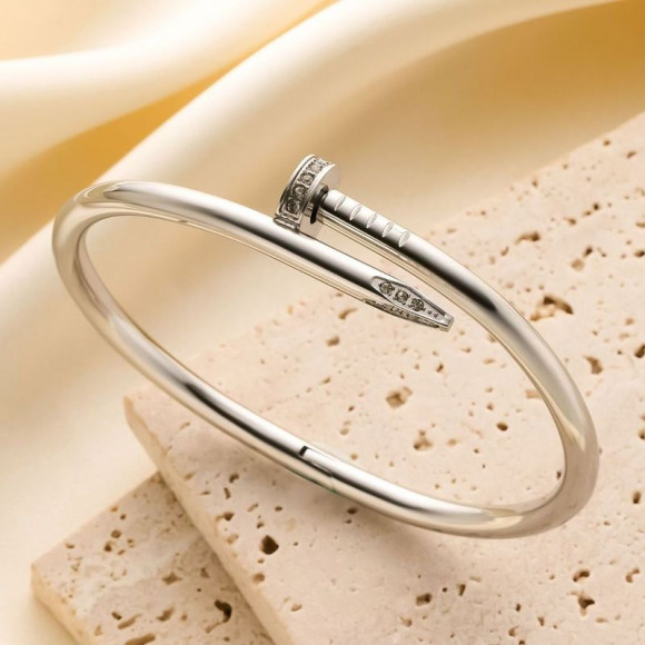 Браслет жесткий гвоздь с инкрустацией стразами 1J12044CJJ