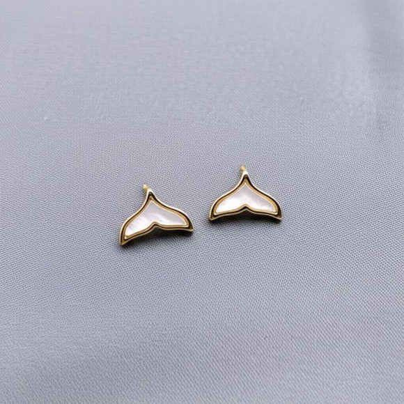 Серьги медь с напылением золотом J10692CJJ