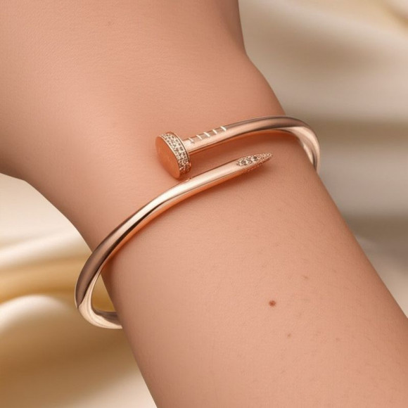 Браслет жесткий гвоздь в оттенке розовое золото 1J12045CJJ