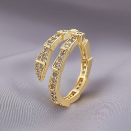 Кольцо-змея с фактурной чешуей и камнями 1J11978CJJ Кольцо-змея с фактурной чешуей и камнями 1J11978CJJ