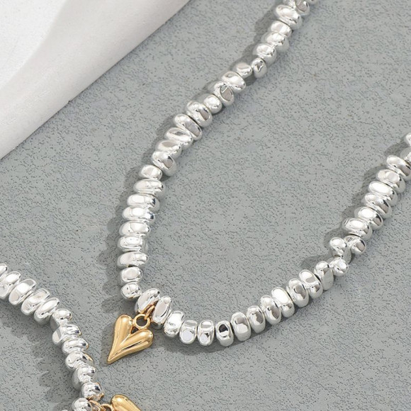 Очаровательный Чокер с золотистым кулоном в форме сердца 1J11844CJJ Очаровательный Чокер с золотистым кулоном в форме сердца 1J11844CJJ