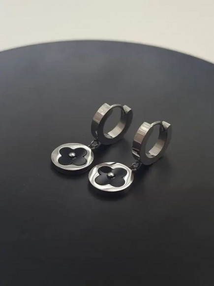 Серьги стальные клевер J10216CJJ