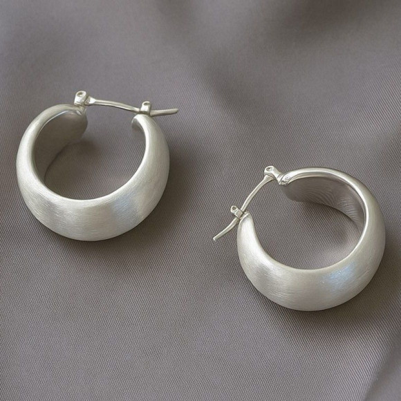 Серьги-хагги массивные 1J12126CJJ