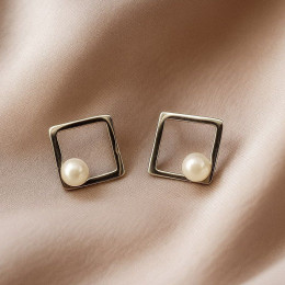 Серьги-гвоздики ромб жемчуг 1J12281CJJ