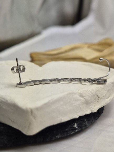 Серьга-клаймбер в форме сердец 1J11019CJJ