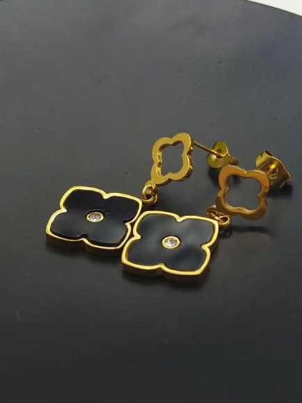 Стальные висячие серьги Клевер удачи с черной эмалью 1J10204CJJ