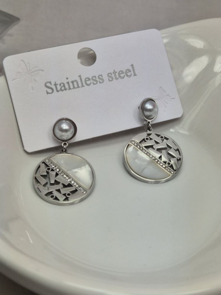 Стальные серьги-подвески с геометрическим ажуром 1J10607(CJJ)