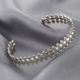 Жесткий браслет с ажурным плетением 1J12165CJJ