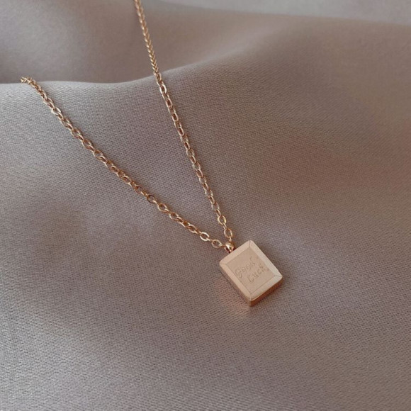 Колье медицинская сталь с напылением золотом J10502CJJ Колье медицинская сталь с напылением золотом J10502CJJ