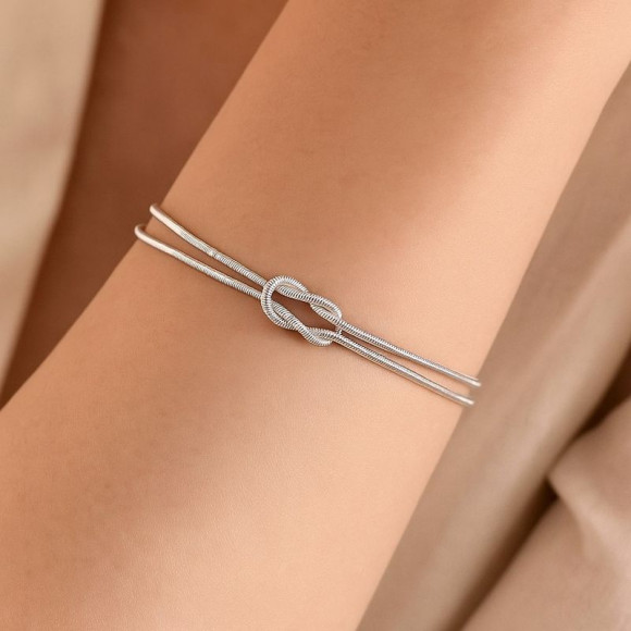 Браслет-цепочка серебристый с центральным кольцом 1J11906CJJ Браслет-цепочка серебристый с центральным кольцом 1J11906CJJ