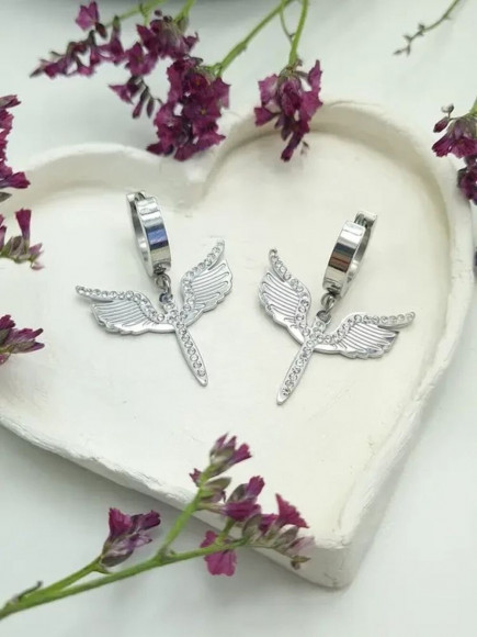 Стальные серьги-кольца с подвесками в виде летящих ласточек J10214CJJ