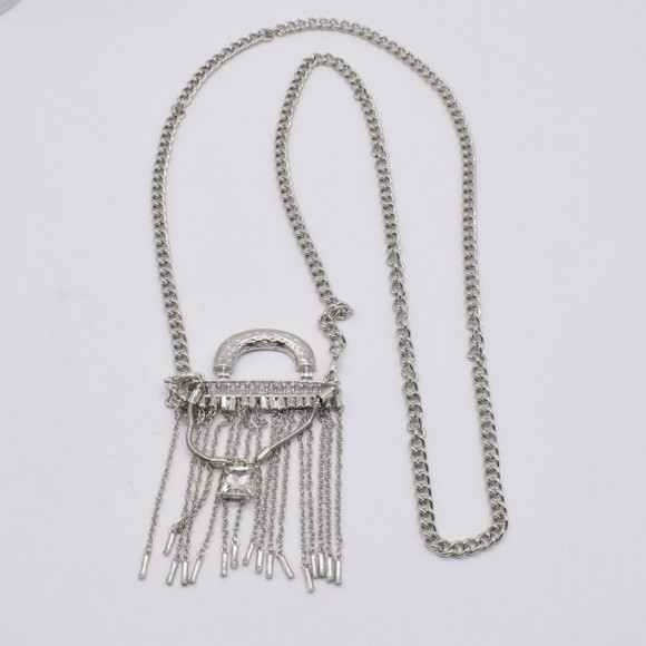 Серебристая длинная цепочка с подвеской-сумочкой DNS11152CJJ Серебристая длинная цепочка с подвеской-сумочкой DNS11152CJJ
