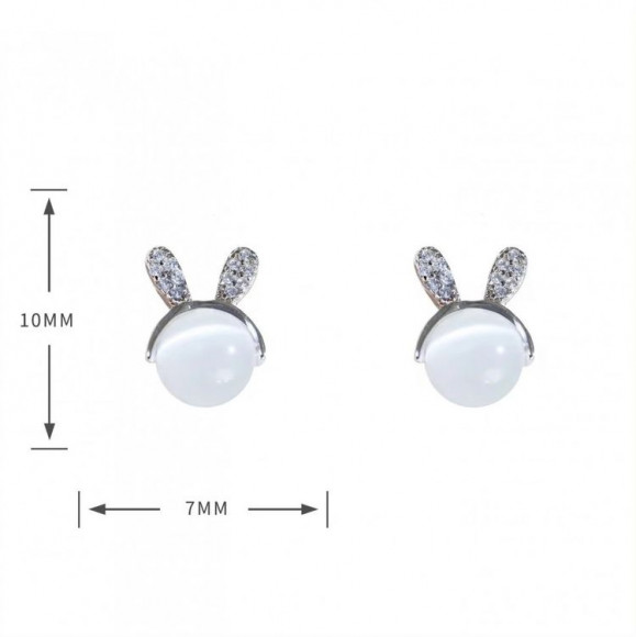 Серьги-гвоздики Зайки с жемчугом J10651CJJ Серьги-гвоздики Зайки с жемчугом J10651CJJ