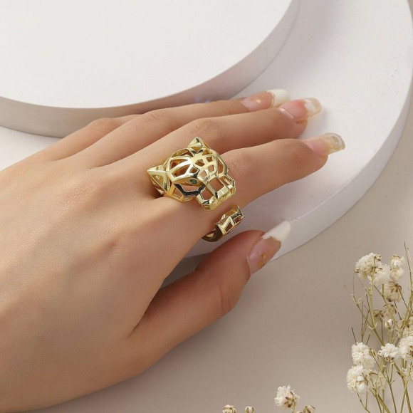 Ажурное широкое кольцо в форме головы гепарда 1J12067CJJ