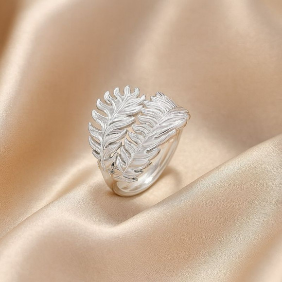 Широкое кольцо из титановой стали в форме двойного пера 1J12372CJJ