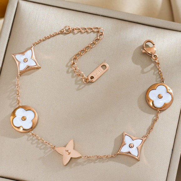 Браслет титановая сталь напыление золотом 1J12159CJJ Браслет титановая сталь напыление золотом 1J12159CJJ