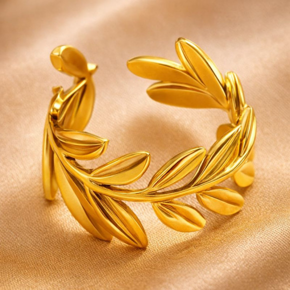 Кольцо титановая сталь напыление золотом 1J12375CJJ Кольцо титановая сталь напыление золотом 1J12375CJJ