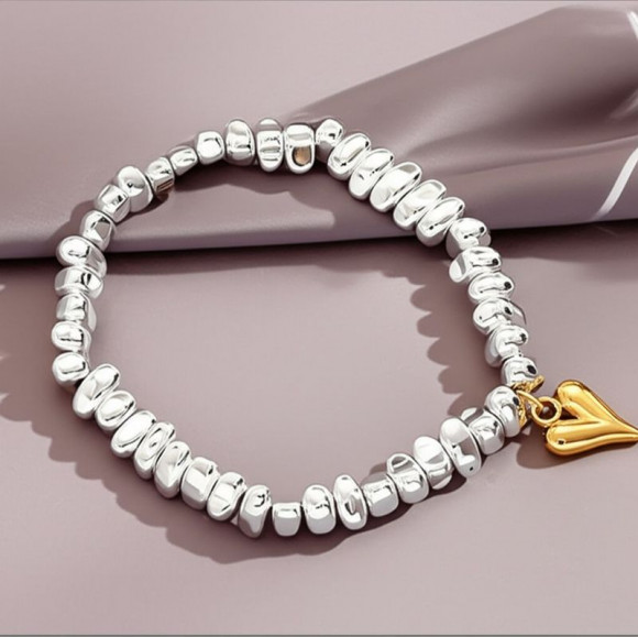 Браслет из граненых бусин с подвеской сердце 1J11885CJJ