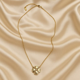 Романтичная цепочка с кулоном в виде ажурного клевера-сердца J10100CJJ