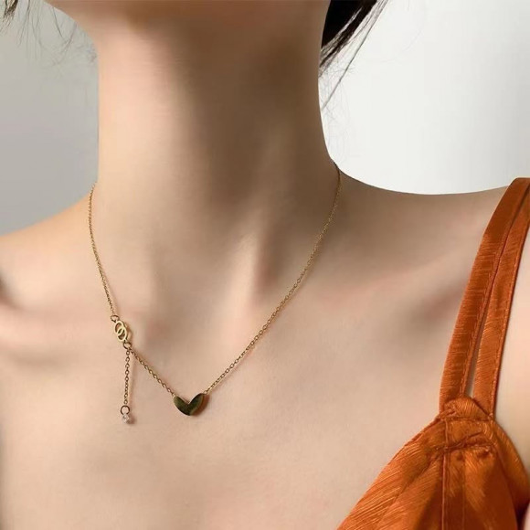 Изящная цепочка с подвеской в форме сердца 1J11684CJJ Изящная цепочка с подвеской в форме сердца 1J11684CJJ