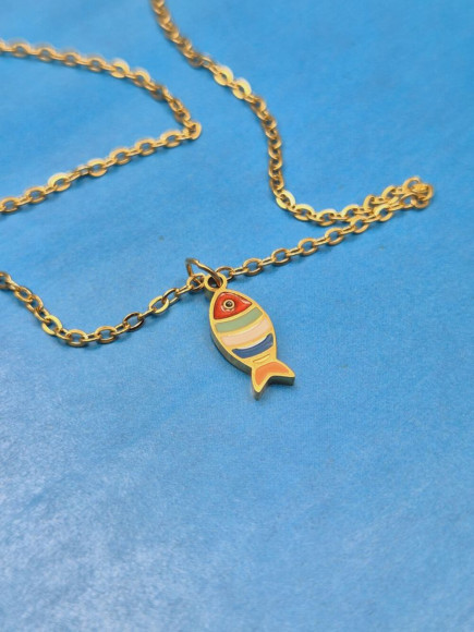 Золотистая цепочка с кулоном в форме яркой рыбки J10571CJJ Золотистая цепочка с кулоном в форме яркой рыбки J10571CJJ