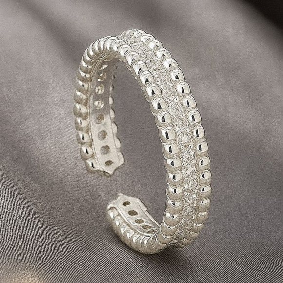 Серебристое разомкнутое кольцо с двойной дорожкой страз 1J12078CJJ