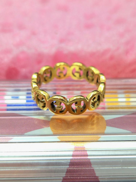 Кольцо медицинская сталь с напылением золотом J11371CJJ Кольцо медицинская сталь с напылением золотом J11371CJJ