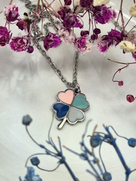 Цепочка с подвеской в форме клевера с четырехцветной эмалью J10570CJJ Цепочка с подвеской в форме клевера с четырехцветной эмалью J10570CJJ