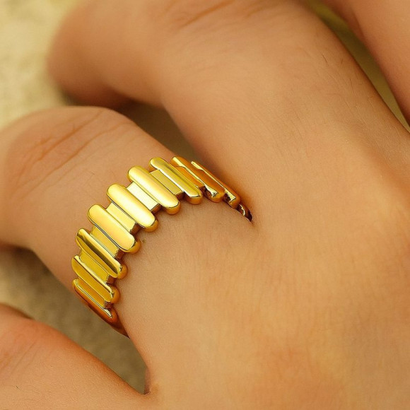 Фактурное кольцо с эффектом ступенчатых линий 1J12166CJJ