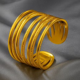 Многослойное кольцо из тонких золотистых полос 1J12168CJJ Многослойное кольцо из тонких золотистых полос 1J12168CJJ