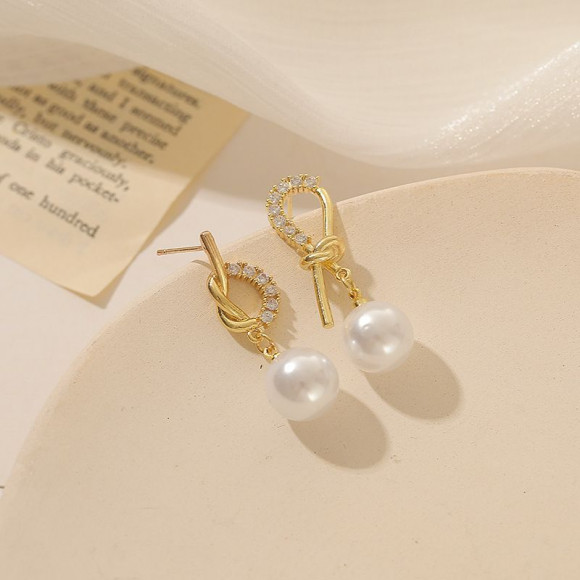 Серьги длинные ювелирный сплав с жемчужинами и серебряным гвоздиком 1J11939CJJ