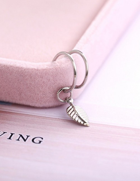 Серебристый кафф с подвеской-листом 2D67317MCK