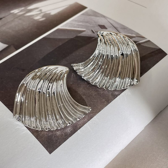 Серьги ювелирный сплав раковина 1J11701CJJ Серьги ювелирный сплав раковина 1J11701CJJ