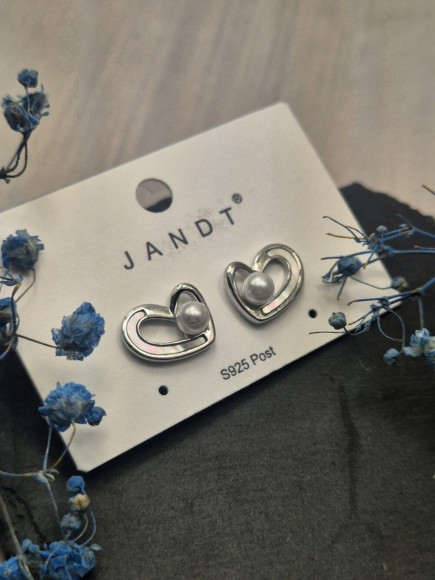 Серьги-гвоздики сердца объёмные J10717CJJ Серьги-гвоздики сердца объёмные J10717CJJ