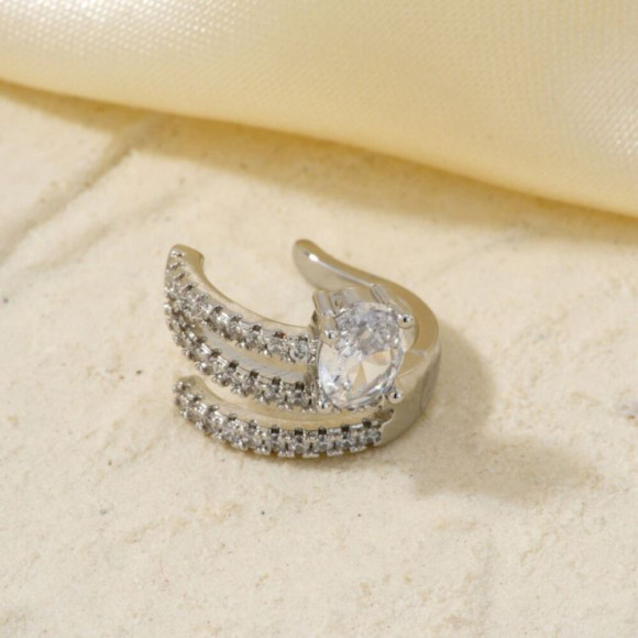 Тройной кафф с овальным кристаллом 1J11405CJJ