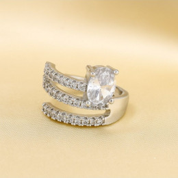 Тройной кафф с овальным кристаллом 1J11405CJJ Тройной кафф с овальным кристаллом 1J11405CJJ