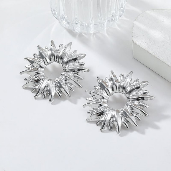 Массивные серебристые серьги-пусеты Звезды из ювелирного сплава 1J11739CJJ Массивные серебристые серьги-пусеты Звезды из ювелирного сплава 1J11739CJJ